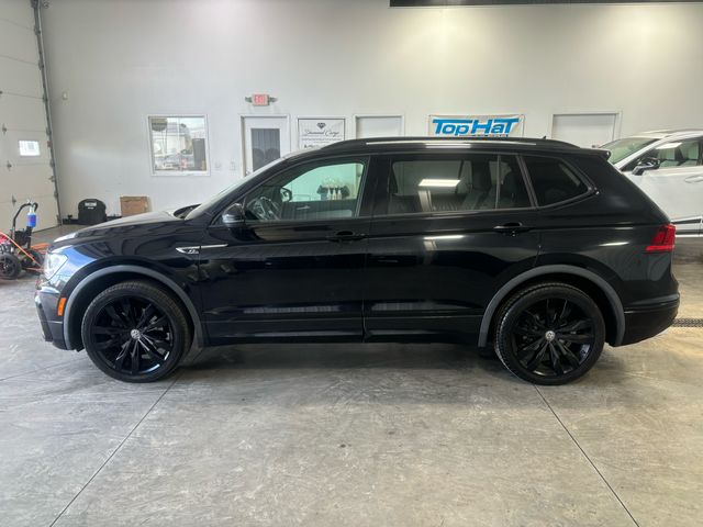 2020 Volkswagen Tiguan SE R-Line Black