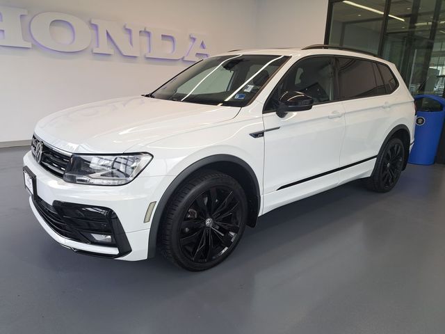 2020 Volkswagen Tiguan SE R-Line Black