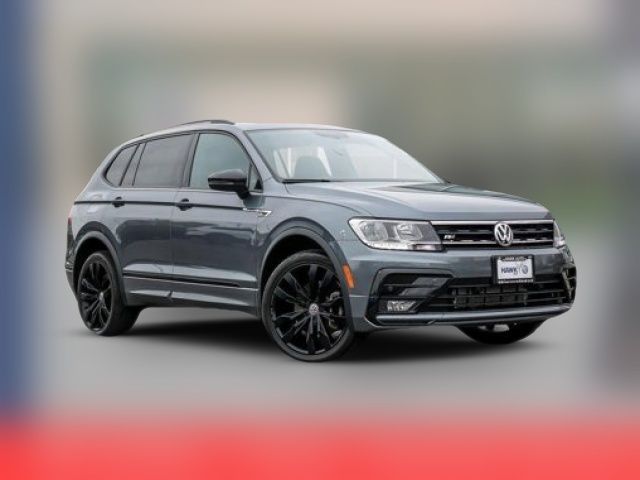 2020 Volkswagen Tiguan SE R-Line Black