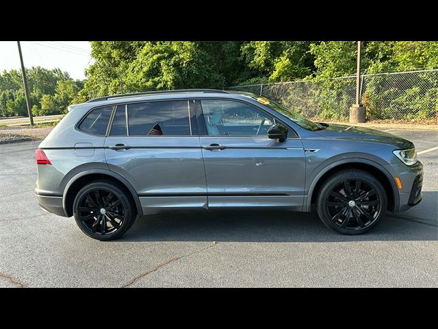 2020 Volkswagen Tiguan SE R-Line Black