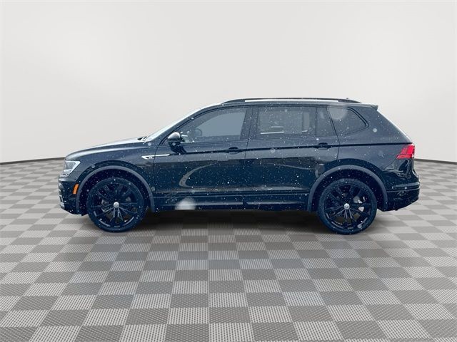 2020 Volkswagen Tiguan SE R-Line Black