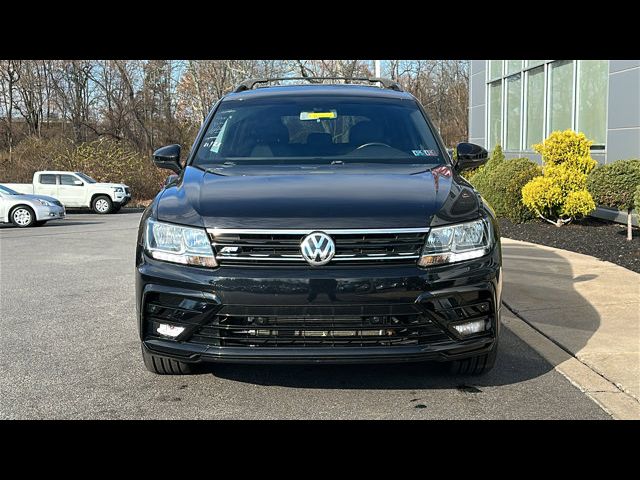 2020 Volkswagen Tiguan SE R-Line Black