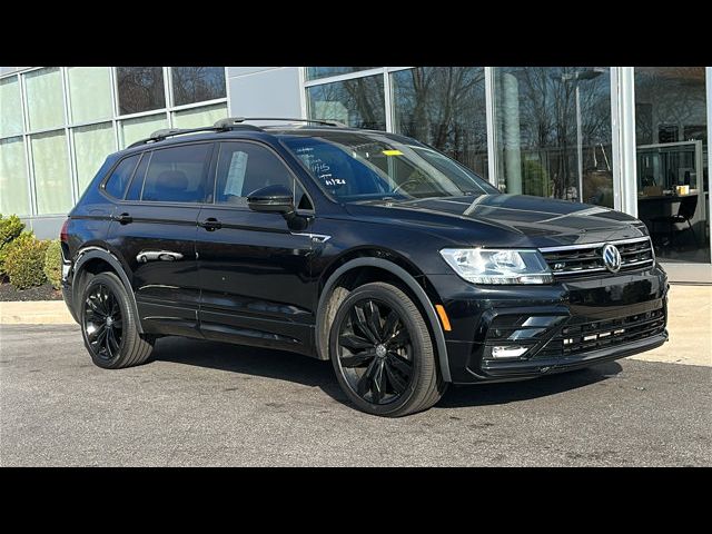 2020 Volkswagen Tiguan SE R-Line Black