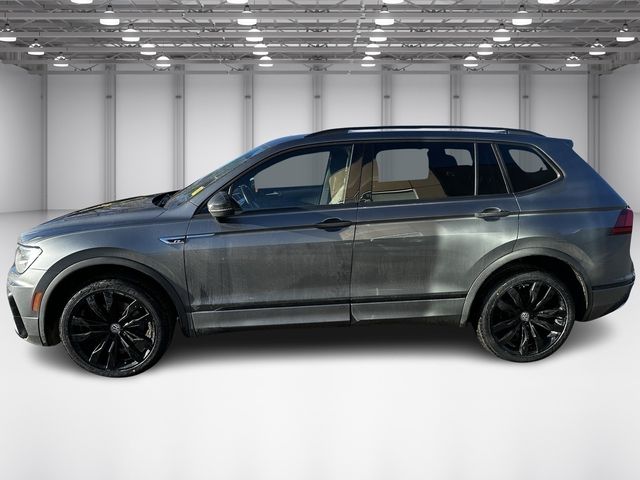 2020 Volkswagen Tiguan SE R-Line Black