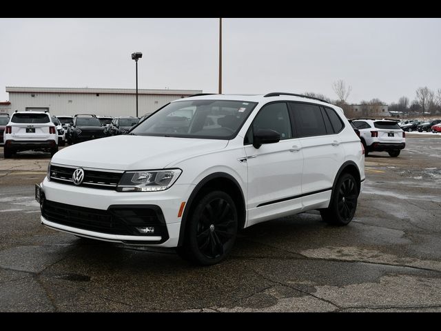 2020 Volkswagen Tiguan SE R-Line Black