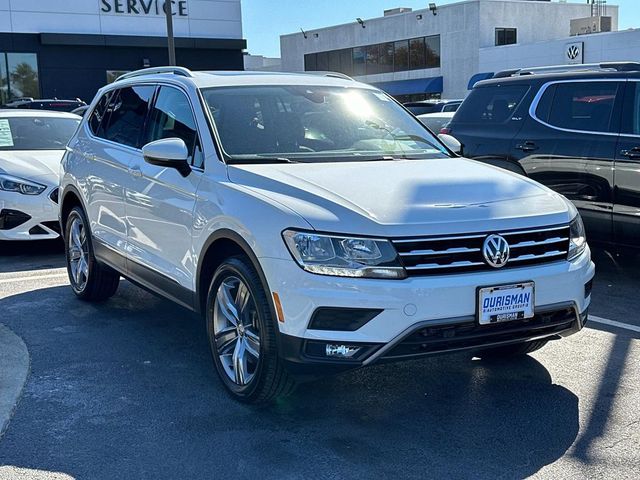 2020 Volkswagen Tiguan SE R-Line Black