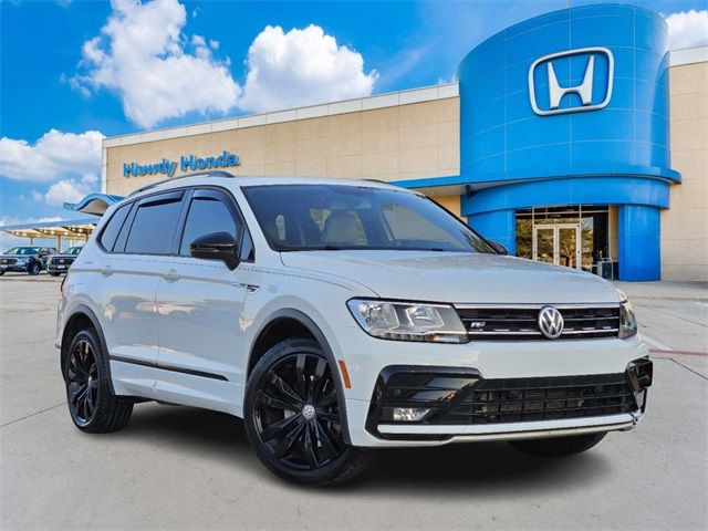 2020 Volkswagen Tiguan SE R-Line Black