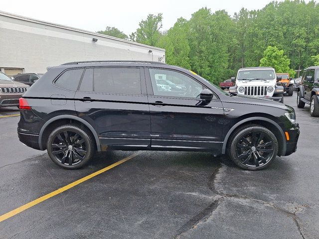2020 Volkswagen Tiguan SE R-Line Black