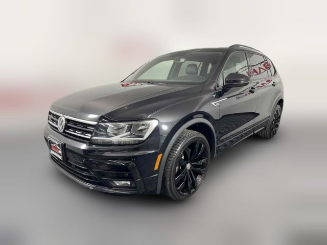 2020 Volkswagen Tiguan SE R-Line Black