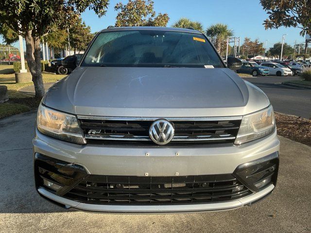 2020 Volkswagen Tiguan SE R-Line Black