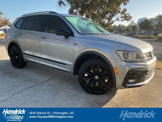 2020 Volkswagen Tiguan SE R-Line Black