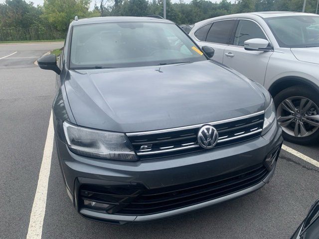 2020 Volkswagen Tiguan SE R-Line Black