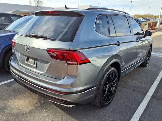 2020 Volkswagen Tiguan SE R-Line Black