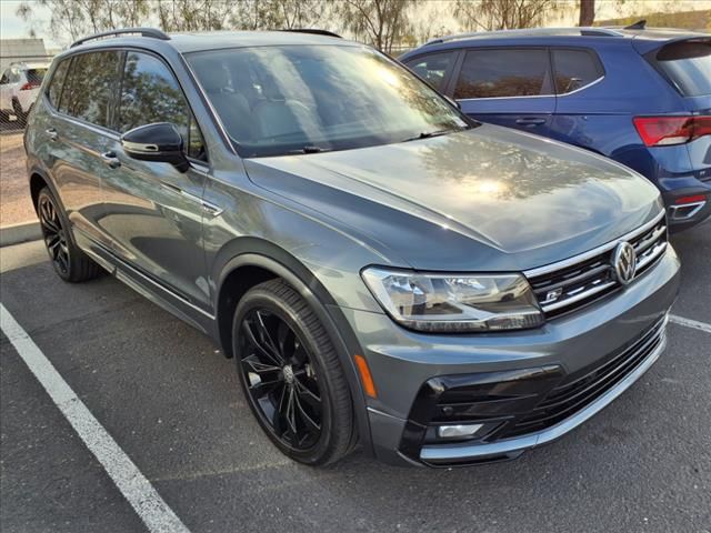 2020 Volkswagen Tiguan SE R-Line Black