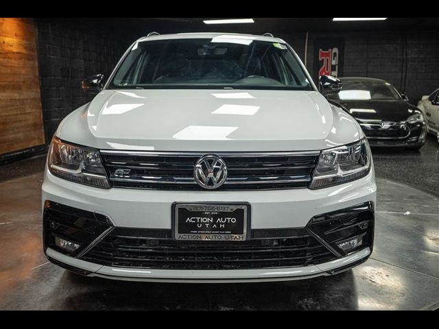 2020 Volkswagen Tiguan SE R-Line Black