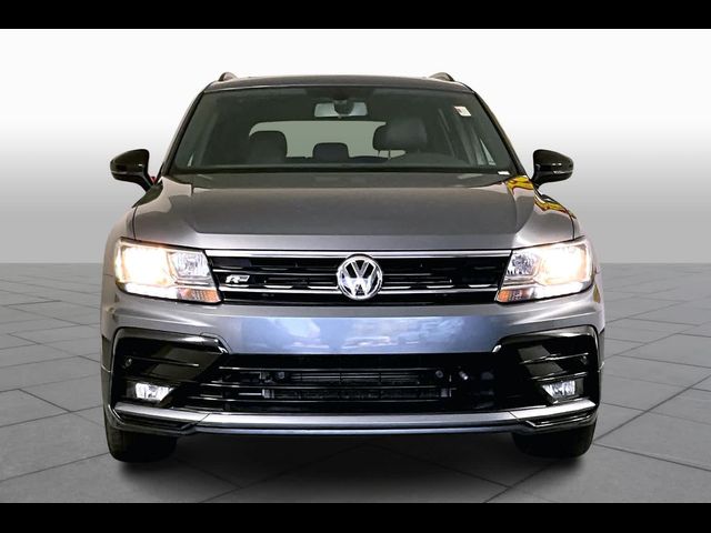 2020 Volkswagen Tiguan SE R-Line Black