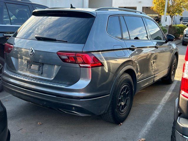 2020 Volkswagen Tiguan SE R-Line Black