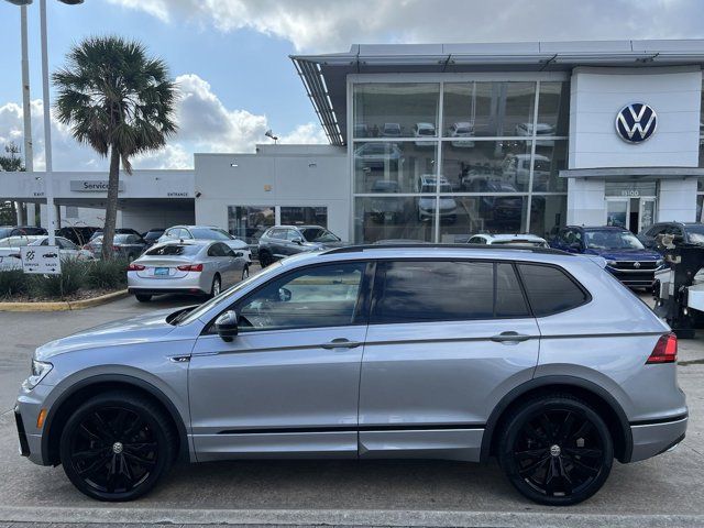 2020 Volkswagen Tiguan SE R-Line Black