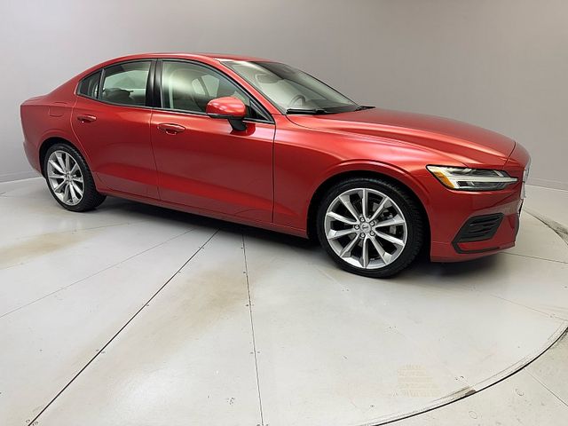 2020 Volvo S60 Momentum