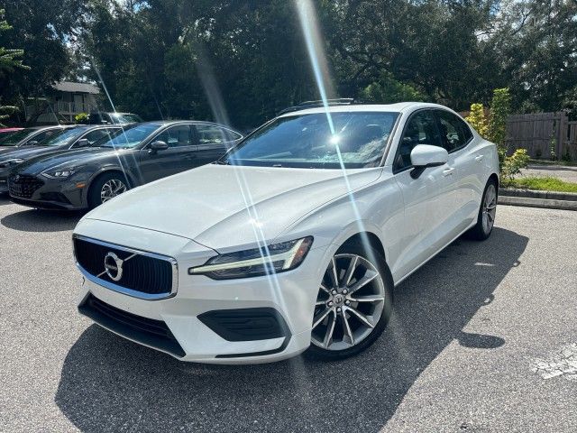 2020 Volvo S60 Momentum