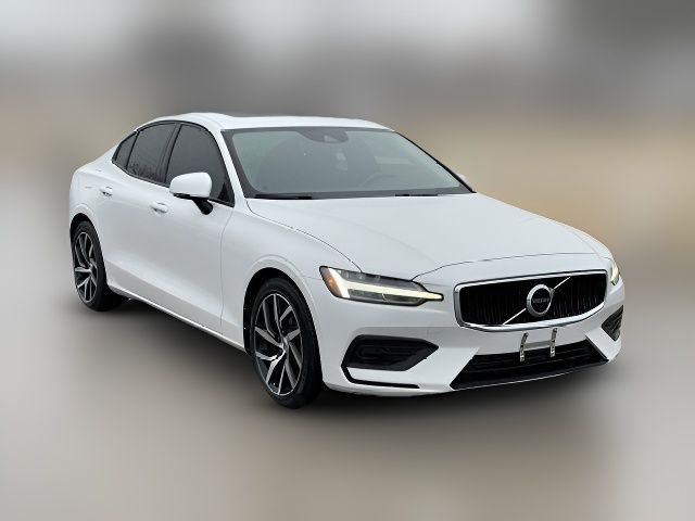 2020 Volvo S60 Momentum