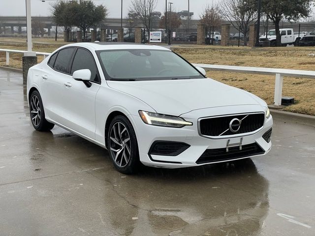 2020 Volvo S60 Momentum