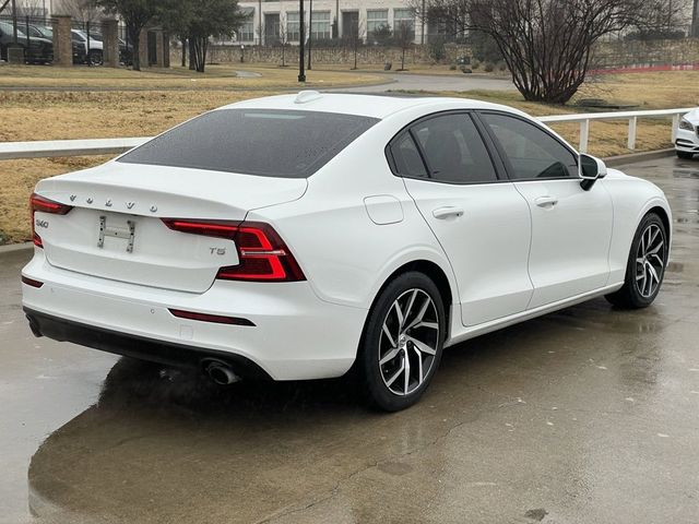 2020 Volvo S60 Momentum