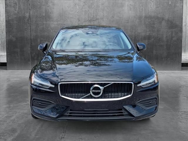2020 Volvo S60 Momentum