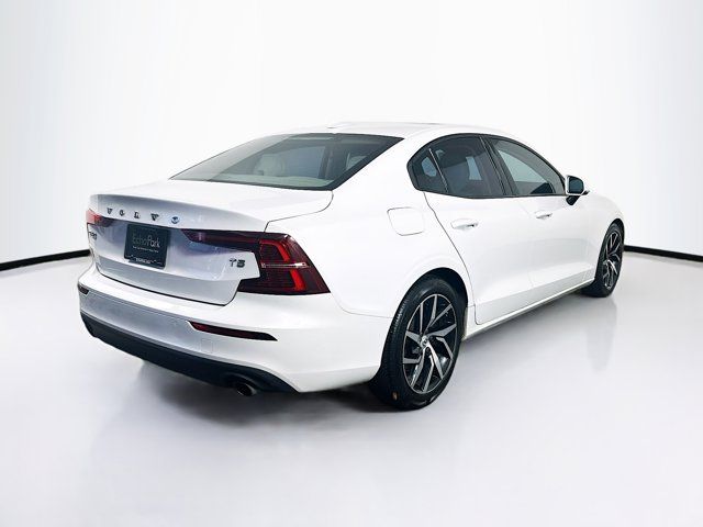 2020 Volvo S60 Momentum