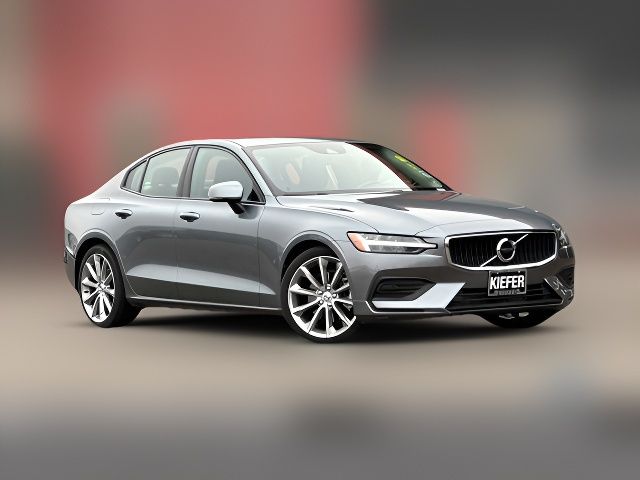 2020 Volvo S60 Momentum