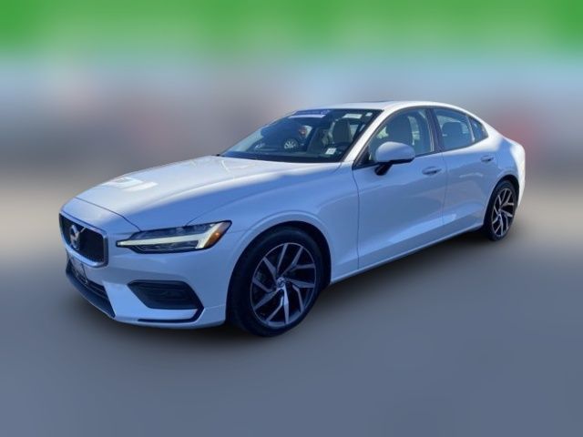 2020 Volvo S60 Momentum