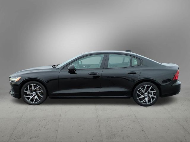 2020 Volvo S60 Momentum