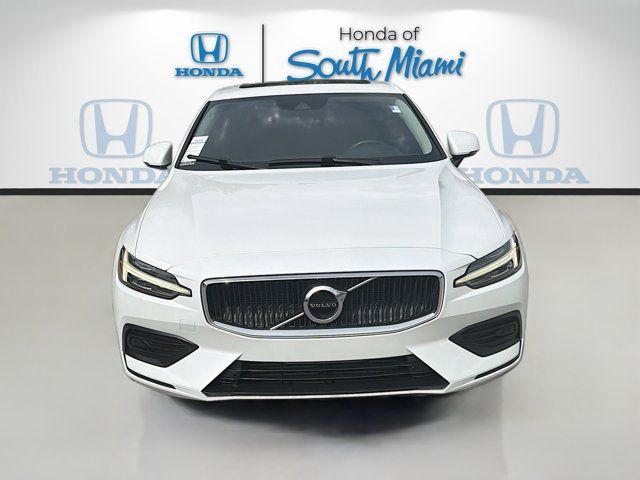 2020 Volvo S60 Momentum
