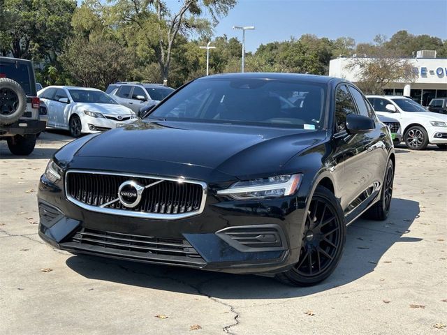 2020 Volvo S60 Momentum