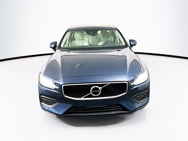 2020 Volvo S60 Momentum