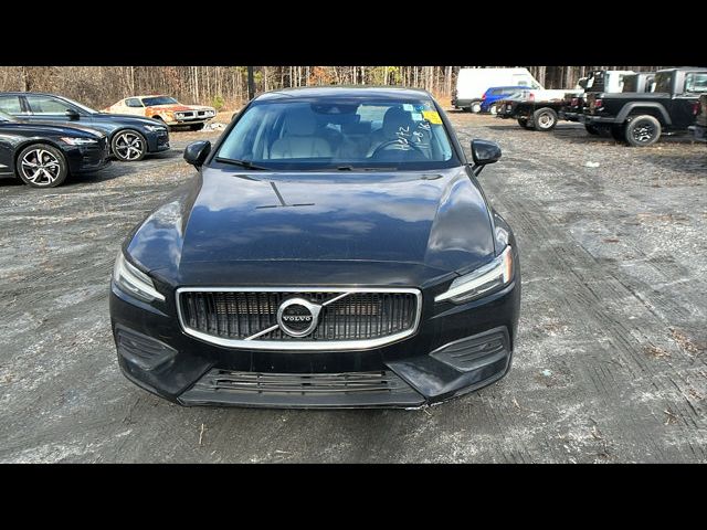 2020 Volvo S60 Momentum