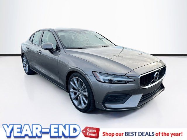 2020 Volvo S60 Momentum