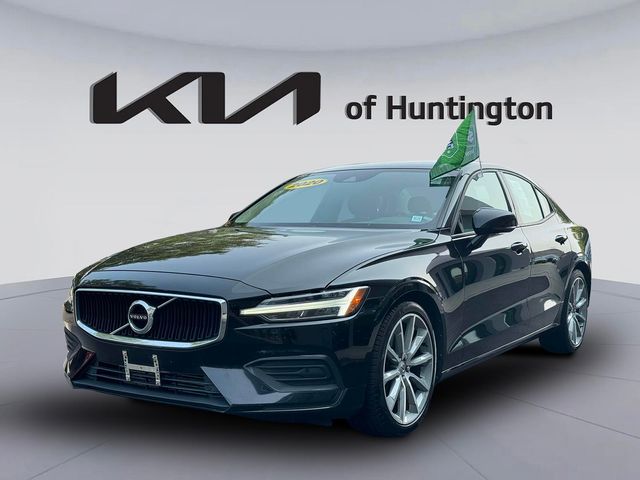 2020 Volvo S60 Momentum