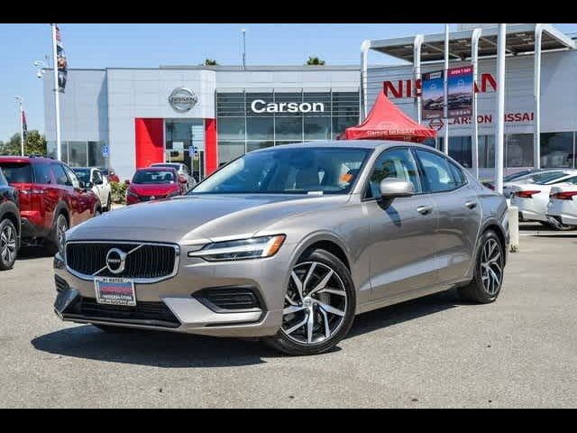 2020 Volvo S60 Momentum