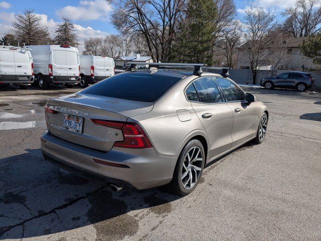 2020 Volvo S60 Momentum