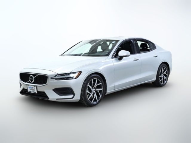 2020 Volvo S60 Momentum