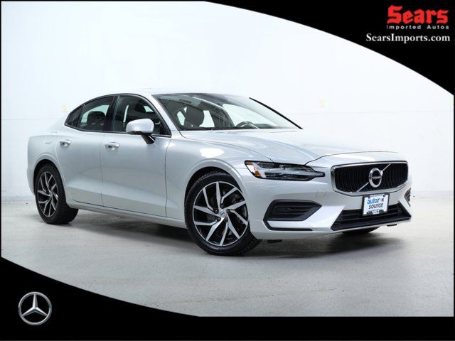 2020 Volvo S60 Momentum