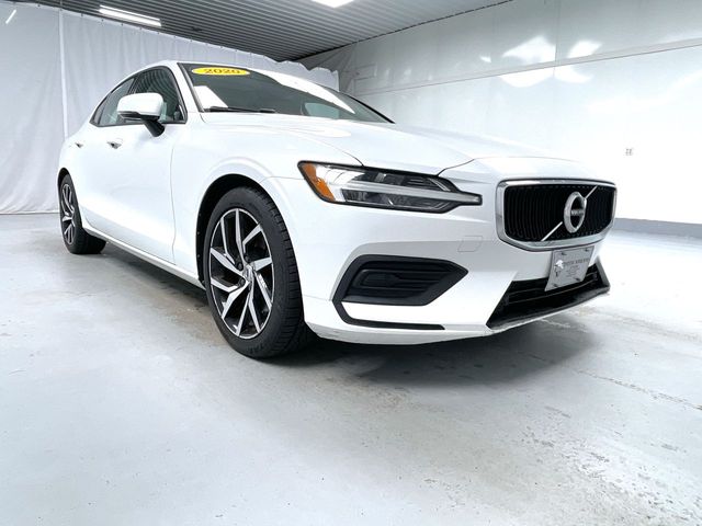 2020 Volvo S60 Momentum