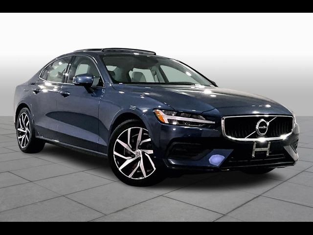 2020 Volvo S60 Momentum