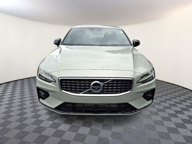 2020 Volvo S60 R-Design
