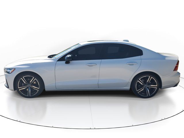 2020 Volvo S60 R-Design