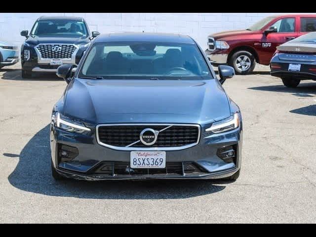 2020 Volvo S60 R-Design