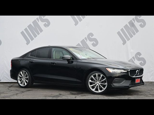 2020 Volvo S60 Momentum