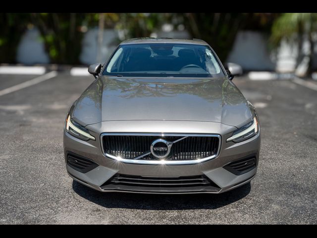 2020 Volvo S60 Momentum