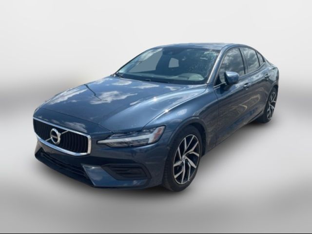 2020 Volvo S60 Momentum